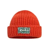 Оранжево-красный