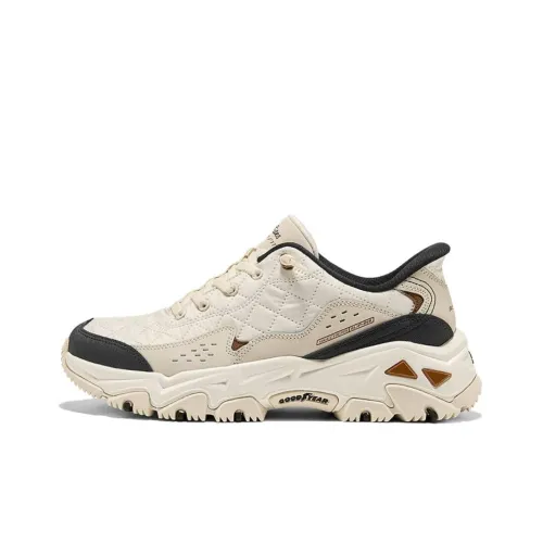 Skechers На открытом воздухе Устойчивый к истиранию Поддержка Отскок Альпинизм Походная обувь Женская Бежево-черная