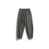 Речной камень серого цвета