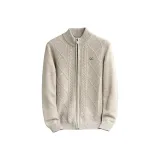 Бежевый цвет, верблюжий.