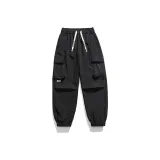 Чернильно-черный