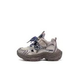 Коричневый