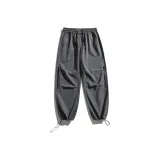 Речной камень серого цвета