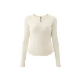 Молочно-белый