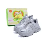 Серебристо-серый