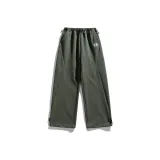 Армейский зеленый