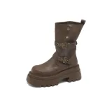 Коричневый