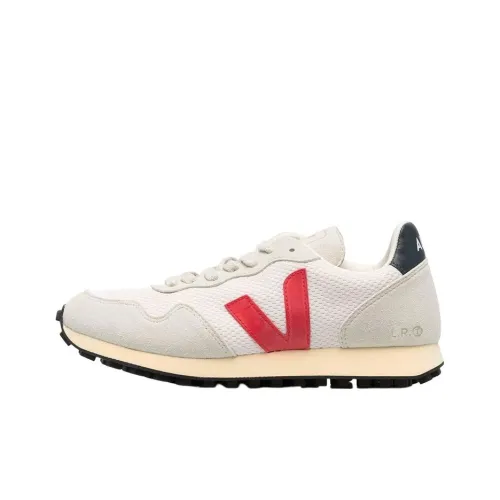 VEJA SDU Повседневная обувь Низкий топ Женский