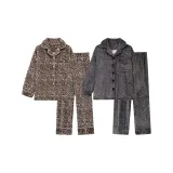 Цвет изображения: Девушка