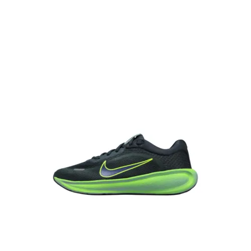 Nike Stellar Ride Low Топ Детские Беговые Кроссовки Зеленый Детский