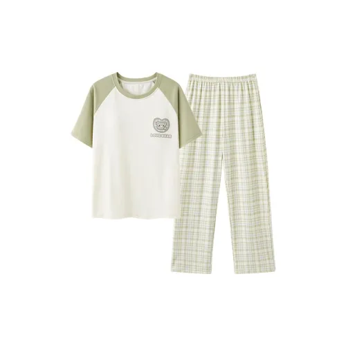 Floating Light Islands Пижамный комплект для женщин