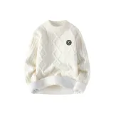 Белый, с флисовой подкладкой (в комплекте с подарком бренд, брошь)