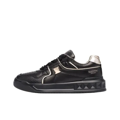 Valentino One Stud Low Топ Стильные Скейтбординги Женские Черный