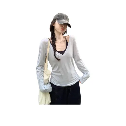 CASTLE WOODS Женские T-рубашки