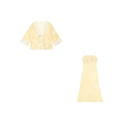 COVT Женские Комплекты с Юбкой