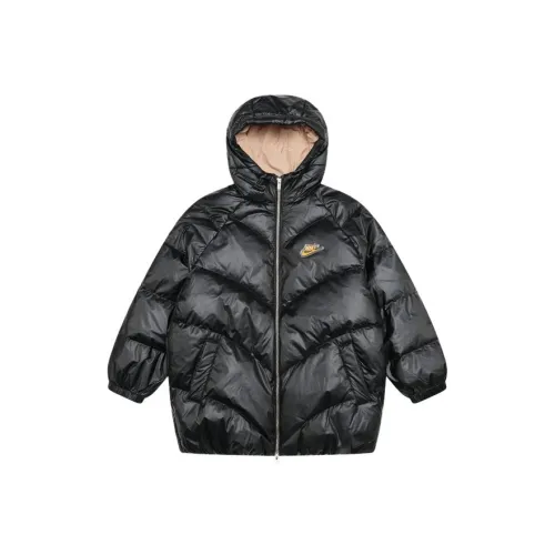 nike 010 Черный Kids Пуховики