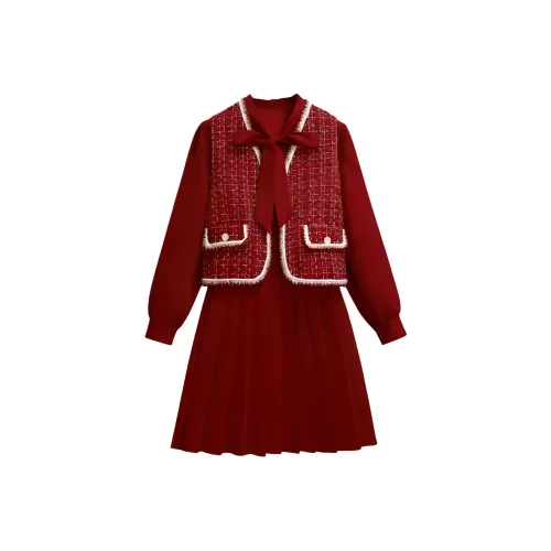 SECFLY OFFICIAL Комплект с юбкой Женские