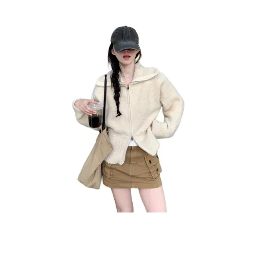 CASTLE WOODS Женская трикотажная одежда