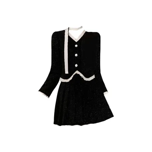 Local Gal Женские Комплекты с Юбкой