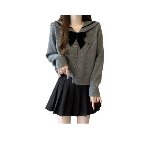 XIANSINIAO Серый топ Женский трикотаж