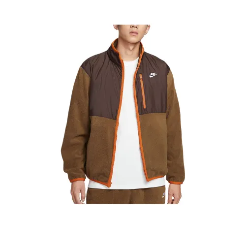 Nike Sportswear Club Moss Moss Wood Brown Barocco Brown White Men's Jackets Nike Sportswear Club Мошон Лесной Деревянный Коричневый Барочный Коричневый Белый Мужские Куртки