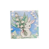 Вертикальный кролик с ушами, держащий колокольчик, цветочный дизайн