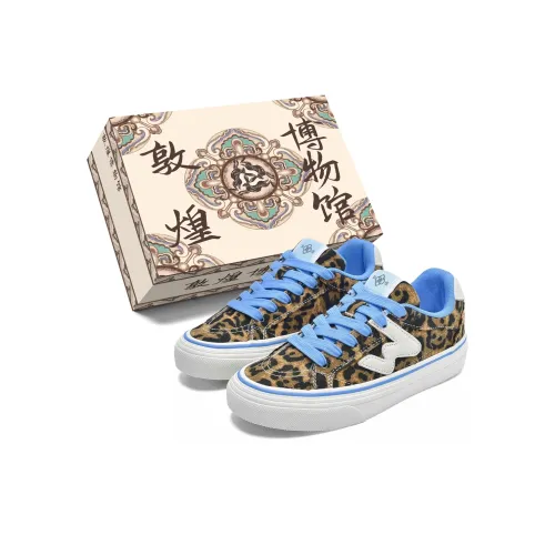 Dunhuang Museum Устойчивые к истиранию противоскользящие низкие скейтбордические кроссовки унисекс