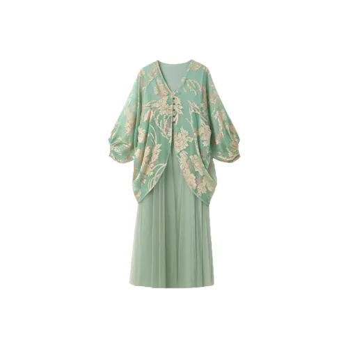 COVT Длинное платье с длинными рукавами женское