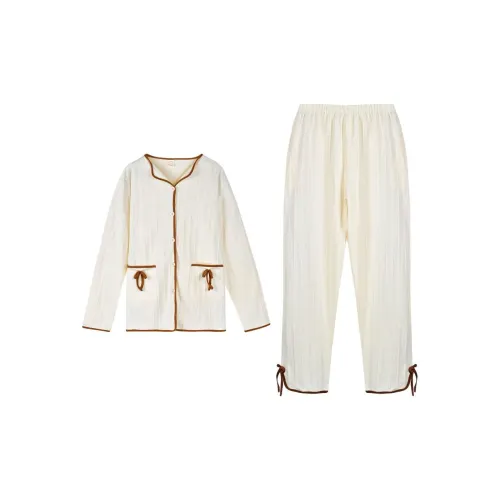 Плавающие острова света Пижама Женская