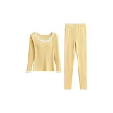 Светло-жёлтый