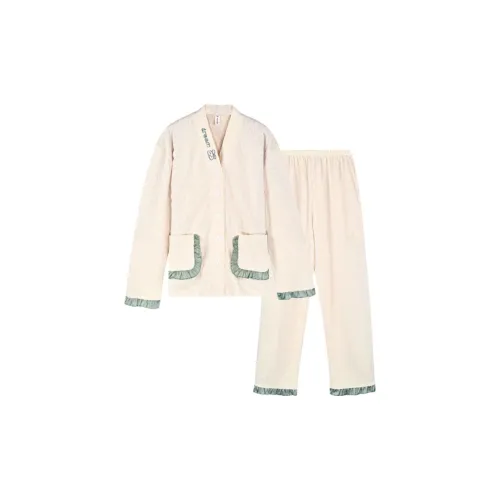 Плавающие острова света Пижама Женская