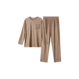 Коричневый