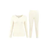 Молочно-белый