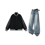 Чёрный топ + синие штаны