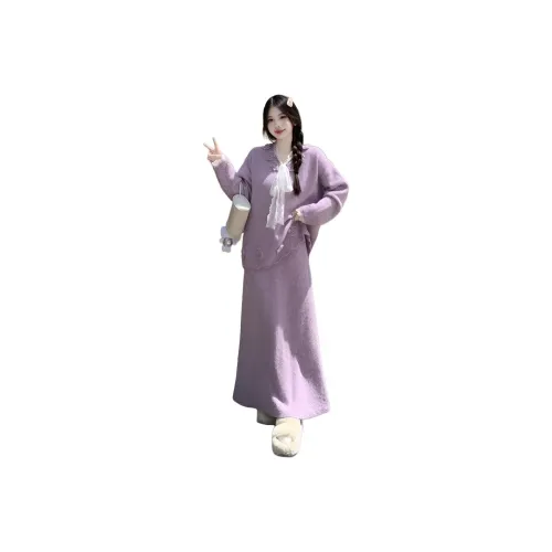 The Temptation Of The Muse Комплект с юбкой Женские