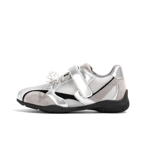 Old Meow Повседневная обувь Низкий топ Женский