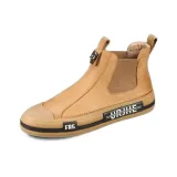 Коричневый