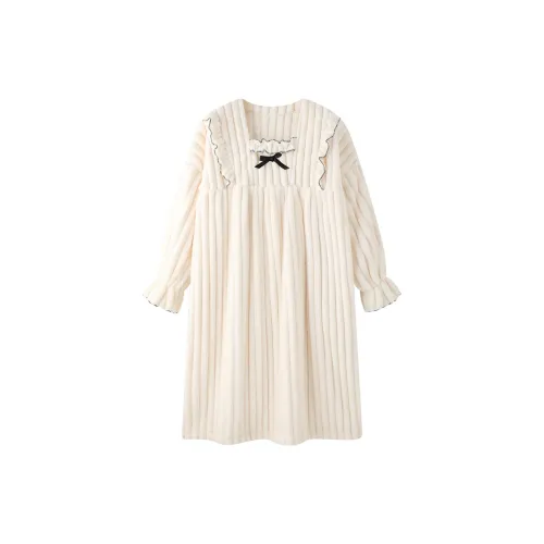 Silent Beauty Ночная сорочка Женская