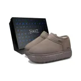 Коричневый