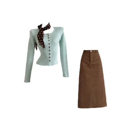COVT Женские Комплекты с Юбкой