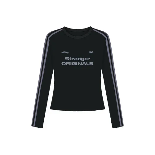 11ESTRANGER ASTRANGER Женские T-рубашки