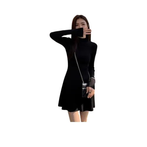 VINMUK Длинное платье с длинными рукавами женское