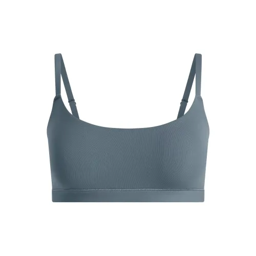 SKIMS FITS EVERYBODY серия Scoop БЮСТГАЛЬТЕР Бюстгальтер Женский