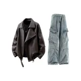 Кофейный топ + винтажные синие штаны