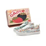 Несовпадающий