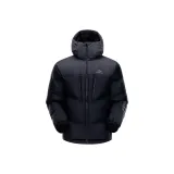 Призрачно черный