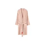 Светло-розовый