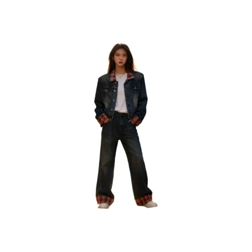 OKPI Унисекс Повседневные костюмы