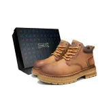 Коричневый