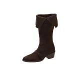 Коричневый